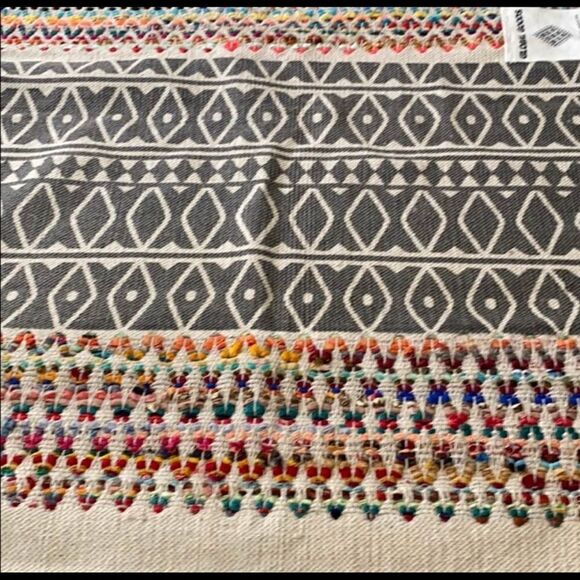 Global Goods Boho Chic Rug - Picture 4 of 6